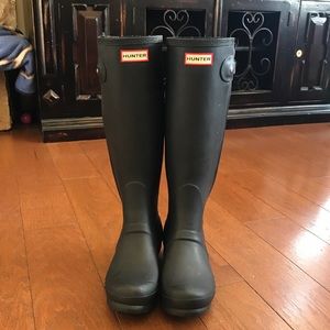 Black Matte Tall Hunter Boots